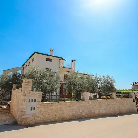 Casa Rafael 1 Novigrad Istria