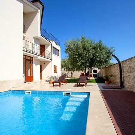 Apartment Casa Rafael 1 Novigrad (Istria)